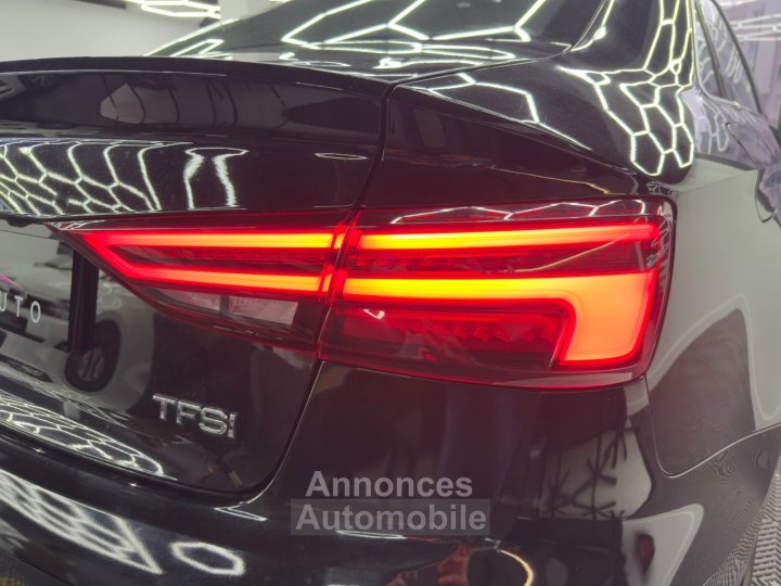 Audi A3 BERLINE 35 TFSI CoD 150 S tronic 7 Design Luxe pack SLINE - 42