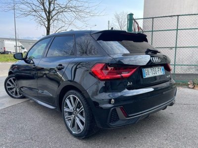 Audi A1 Sportback 30 TFSI 110ch S Line Tronic 7   - 3
