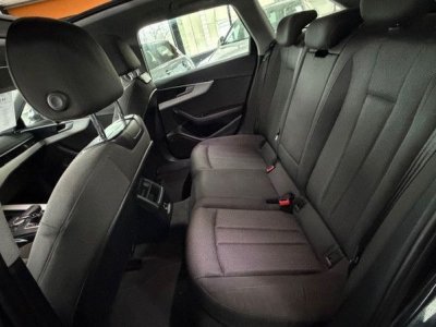 Audi A4 AVANT 30 TDI Design Luxe S-tronic   - 10