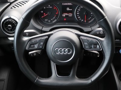 Audi A3 Sportback 20 tdi 150 s line s-tronic bva   - 4