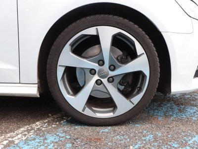 Audi A3 Sportback 20 tdi 150 s line s-tronic bva   - 23