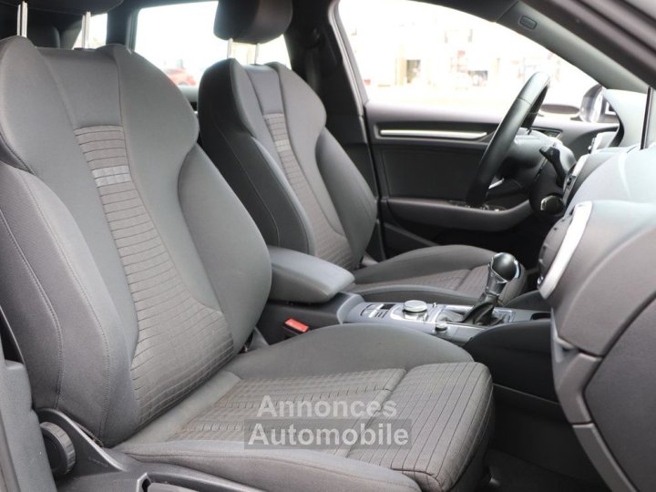 Audi A3 Sportback 20 tdi 150 s line s-tronic bva - 29