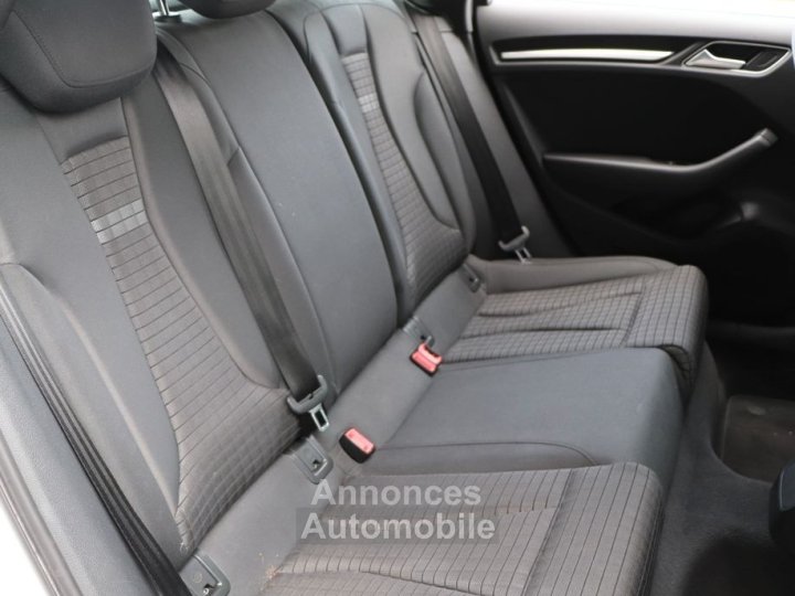 Audi A3 Sportback 20 tdi 150 s line s-tronic bva - 30