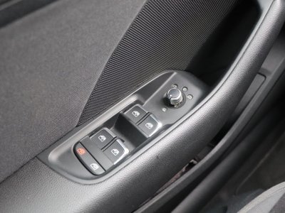 Audi A3 Sportback 20 tdi 150 s line s-tronic bva   - 37