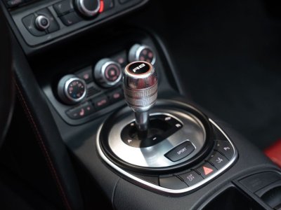 Audi R8 V10 SPYDER 52 525 CV | Origine France Bang & Olufsen Suivi complet   - 12