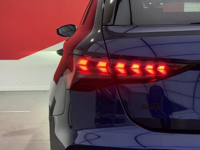 Audi A3 Sportback TFSI e Hybride rechargeable 272 S tronic 6 S line   - 16