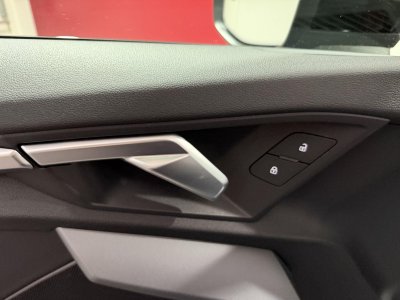 Audi A3 Sportback TFSI e Hybride rechargeable 272 S tronic 6 S line   - 19