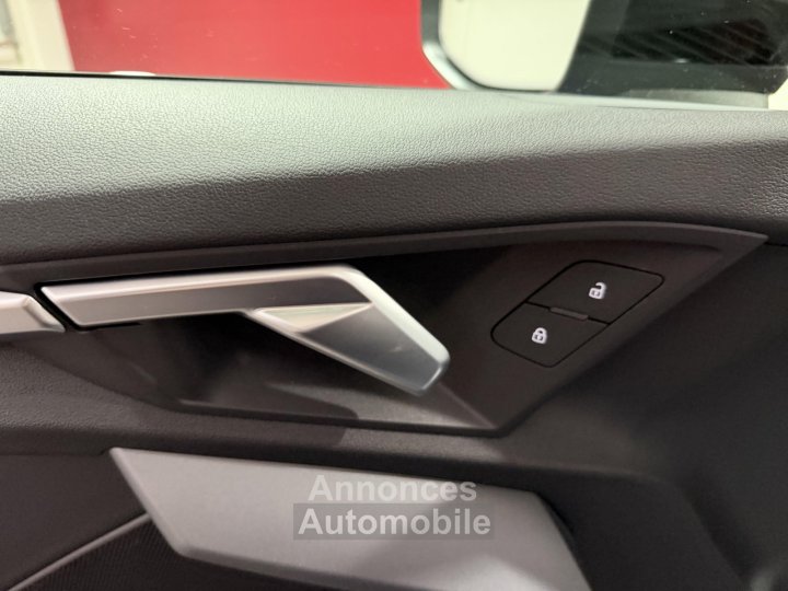 Audi A3 Sportback TFSI e Hybride rechargeable 272 S tronic 6 S line - 19