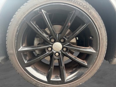 Audi A1 10 TFSI 95 ultra Active (GARANTIE 12mois)   - 15