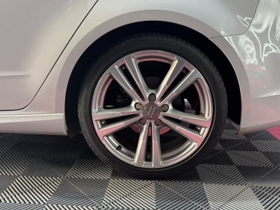Audi A3 Sportback 20 TDI 150 ch S Line ~ Toit ouvrant ~ Cam&eacute;ra de recul ~ Distribution OK ~   - 29