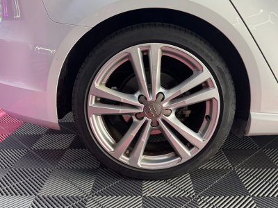 Audi A3 Sportback 20 TDI 150 ch S Line ~ Toit ouvrant ~ Cam&eacute;ra de recul ~ Distribution OK ~   - 30