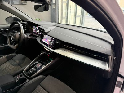 Audi A3 Sportback 35 TDI 150 S tronic 7 S Line CAMERA / KEYLESS / DRIVE SELECT / CARPLAY / LUMIERE D'AMBIANCE / PARK ASSIST / VIRTUAL / PALETTES   - 11