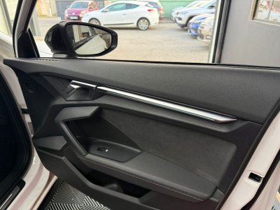 Audi A3 Sportback 35 TDI 150 S tronic 7 S Line CAMERA / KEYLESS / DRIVE SELECT / CARPLAY / LUMIERE D'AMBIANCE / PARK ASSIST / VIRTUAL / PALETTES   - 14