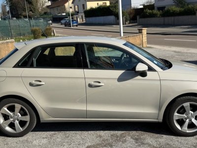 Audi A1 Sportback 10 tfsi 95 ch ambition s-tronic   - 4
