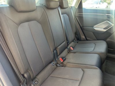 Audi Q3 15l 35 tfsi 150ch design apple carplay sans fil %2B sieges chauffants radars av-ar   - 13