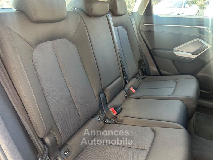 Audi Q3 15l 35 tfsi 150ch design apple carplay sans fil %2B sieges chauffants radars av-ar - 13
