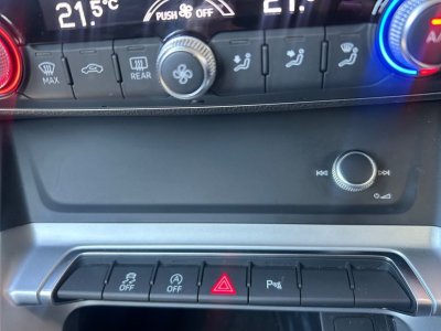 Audi Q3 15l 35 tfsi 150ch design apple carplay sans fil %2B sieges chauffants radars av-ar   - 21