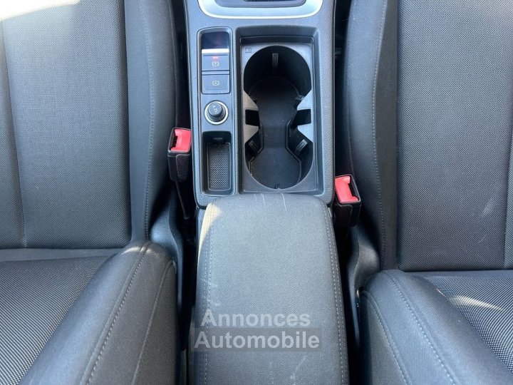 Audi Q3 15l 35 tfsi 150ch design apple carplay sans fil %2B sieges chauffants radars av-ar - 23