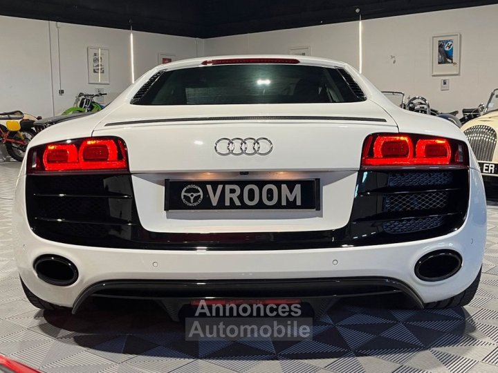 Audi R8 coupe 52 v10 fsi 525 quattro - 8