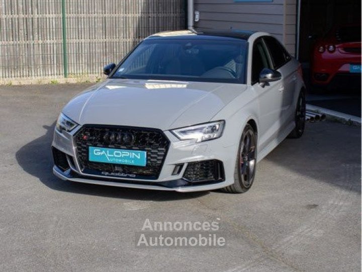 Audi RS3 Berline - 3