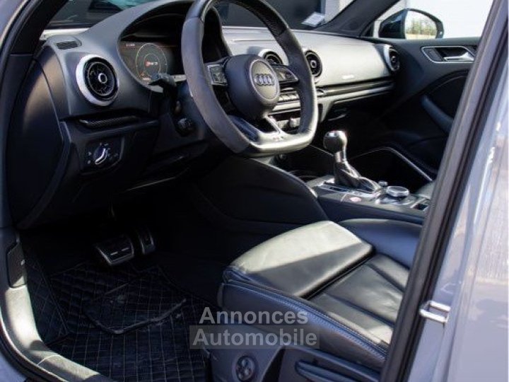 Audi RS3 Berline - 8