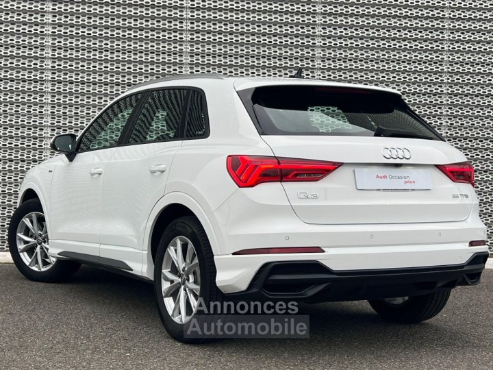 Audi Q3 35 TFSI 150 ch S tronic 7 S line - 2