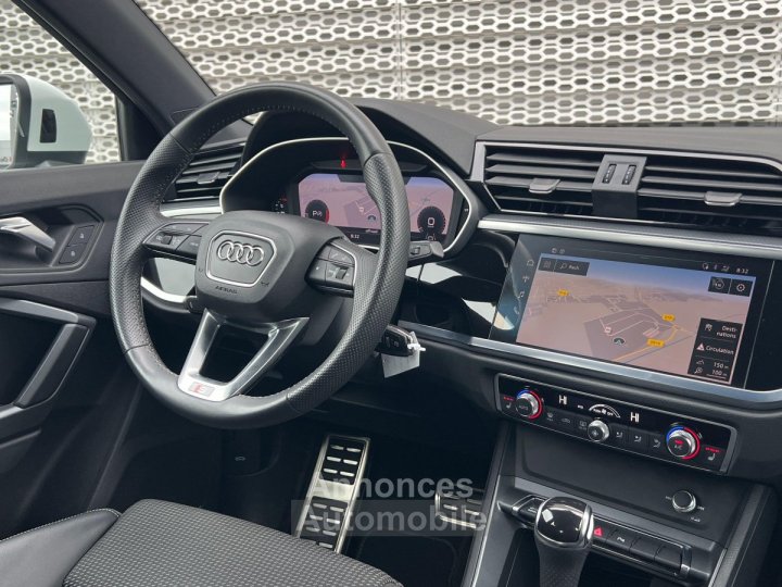 Audi Q3 35 TFSI 150 ch S tronic 7 S line - 9