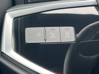 Audi Q3 35 TFSI 150 ch S tronic 7 S line   - 24