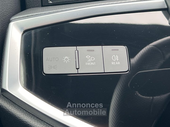 Audi Q3 35 TFSI 150 ch S tronic 7 S line - 24