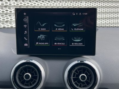 Audi Q2 35 TFSI 150 S tronic 7 S line   - 12