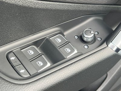 Audi Q2 35 TFSI 150 S tronic 7 S line   - 23