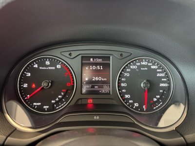 Audi Q2 35 TFSI COD 150 S tronic 7 Sport   - 27