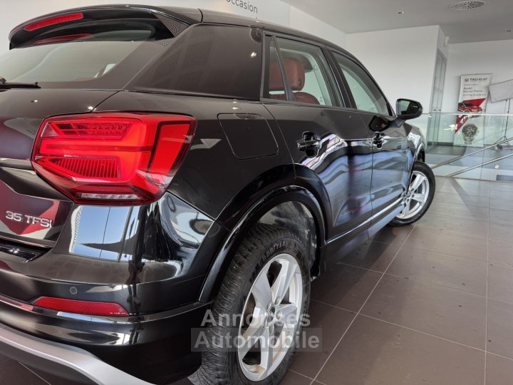 Audi Q2 35 TFSI COD 150 S tronic 7 Sport - 33