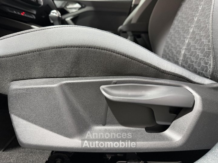 Audi A1 Sportback 25 TFSI 95 ch S tronic 7 Design - 16