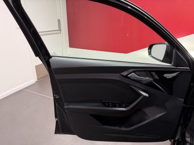 Audi A1 Sportback 30 TFSI 116 ch S tronic 7 S Line   - 11