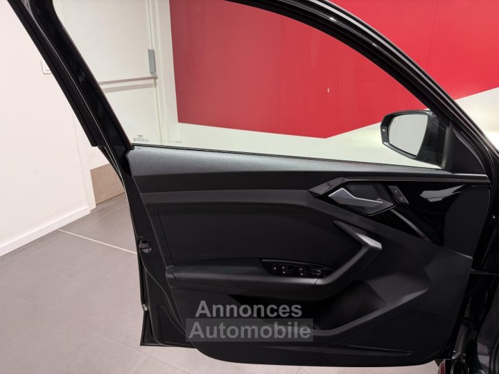Audi A1 Sportback 30 TFSI 116 ch S tronic 7 S Line - 11