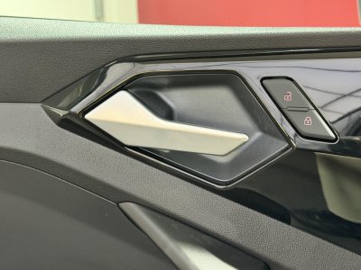 Audi A1 Sportback 30 TFSI 116 ch S tronic 7 S Line   - 12