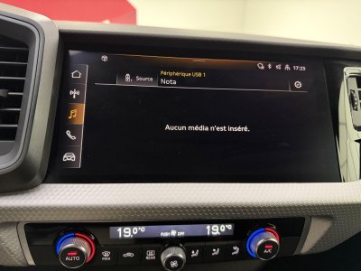 Audi A1 Sportback 30 TFSI 116 ch S tronic 7 S Line   - 32