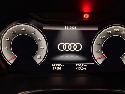 Audi Q3 35 TFSI 150 ch S tronic 7 S line   - 5