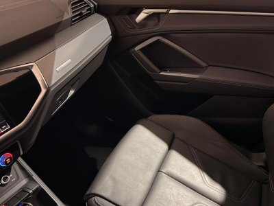 Audi Q3 35 TFSI 150 ch S tronic 7 S line   - 15