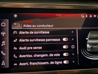 Audi Q3 35 TFSI 150 ch S tronic 7 S line   - 17