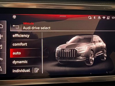 Audi Q3 35 TFSI 150 ch S tronic 7 S line   - 23