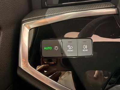 Audi Q3 35 TFSI 150 ch S tronic 7 S line   - 26