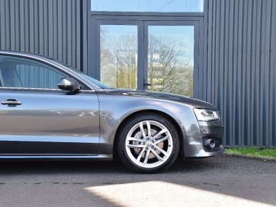 Audi A8 V6 30 TDI 262 AVUS EXTENDED QUATTRO TIPTRONIC - 11