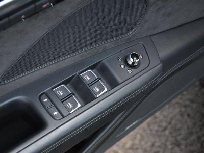 Audi A8 V6 30 TDI 262 AVUS EXTENDED QUATTRO TIPTRONIC - 35