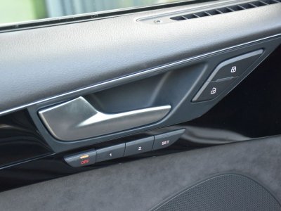 Audi A8 V6 30 TDI 262 AVUS EXTENDED QUATTRO TIPTRONIC - 36