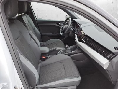 Audi A1 Sportback 40 TFSI S line 207 ch S tronic 7   - 7