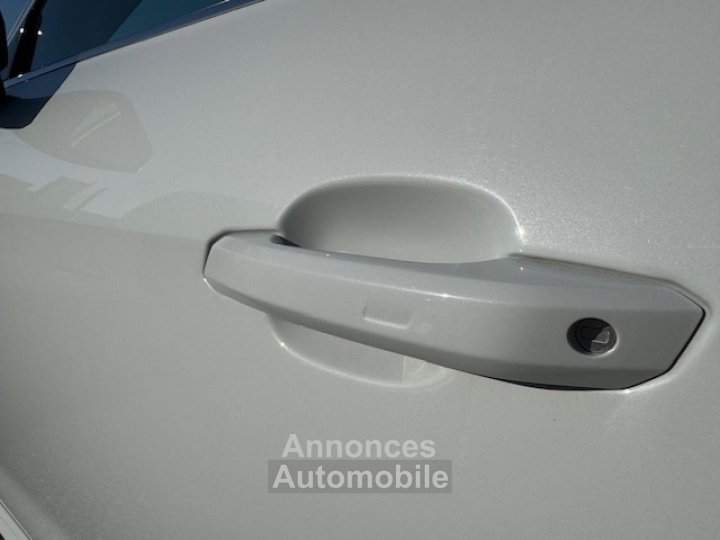 Audi A4 Avant 20 35 TFSI - 150 - BV S-tronic AVANT 2016 BREAK Design PHASE 3 - 14