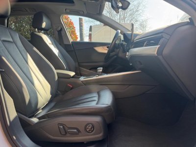 Audi A4 Avant 20 35 TFSI - 150 - BV S-tronic AVANT 2016 BREAK Design PHASE 3   - 16