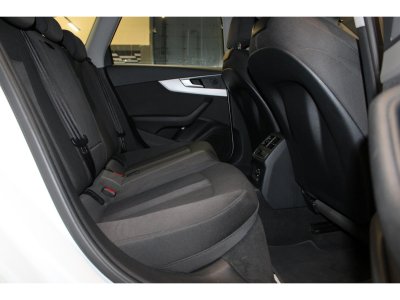 Audi A4 Avant 20 40 TDI 190 BV S-tronic Design Suivi Complet   - 28
